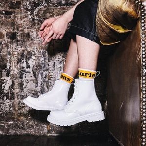 DR. MARTENS 1460 mono 8-eye leather boot